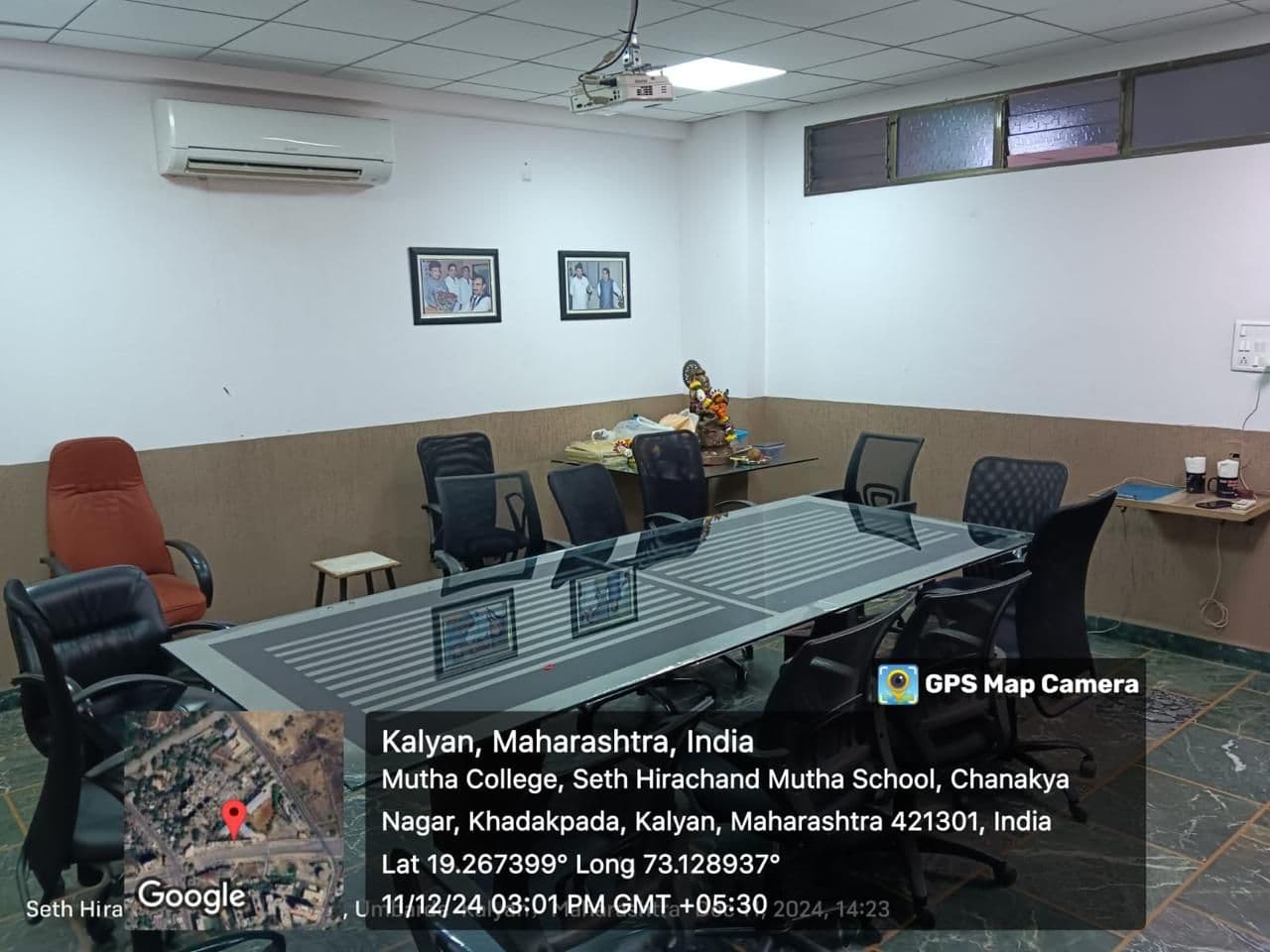 Conference room at Seth Hirachand Mutha College