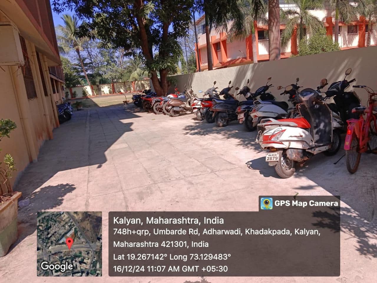Staff parking at Seth Hirachand Mutha College