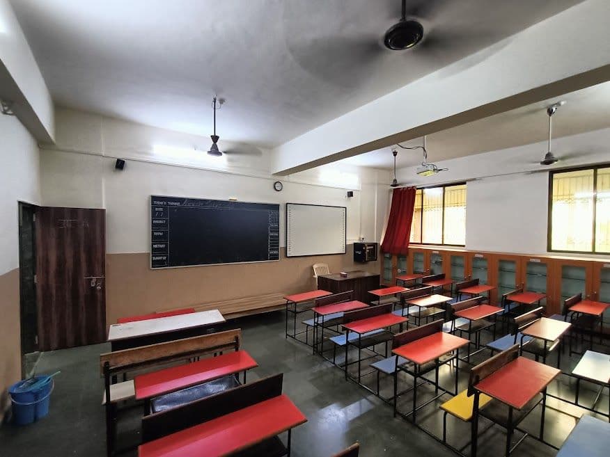 Digitalized classroom at Seth Hirachand Mutha School — photo 3