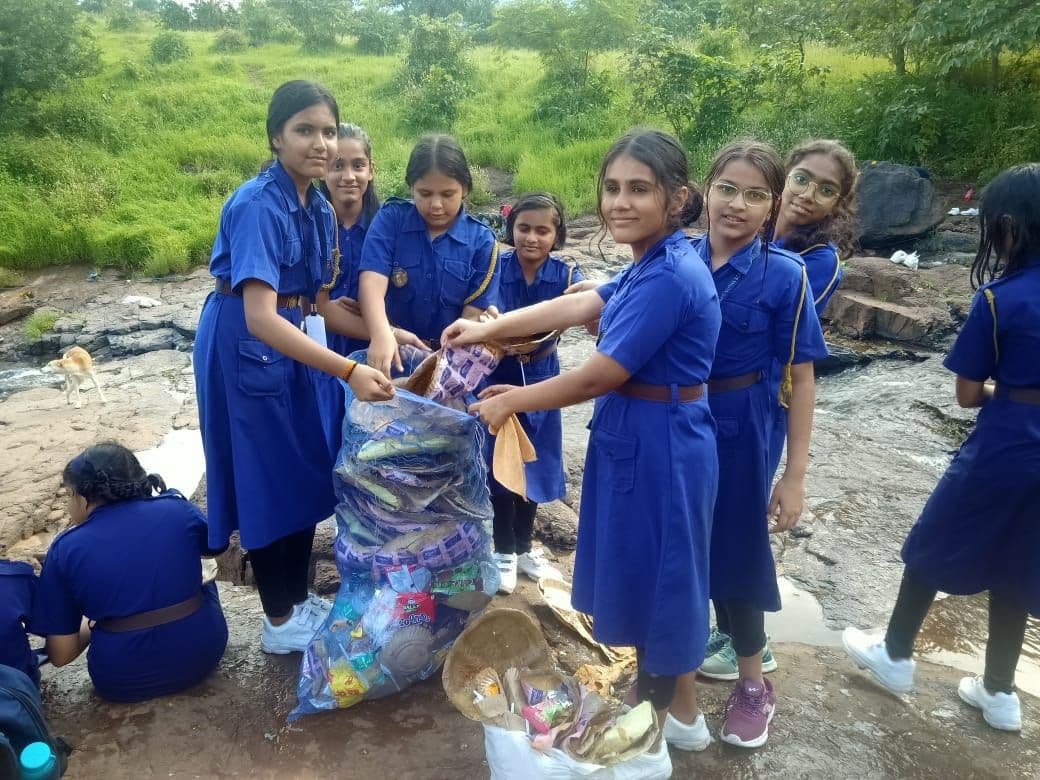 Bharat Scout & Guide activity at Seth Hirachand Mutha School — photo 19