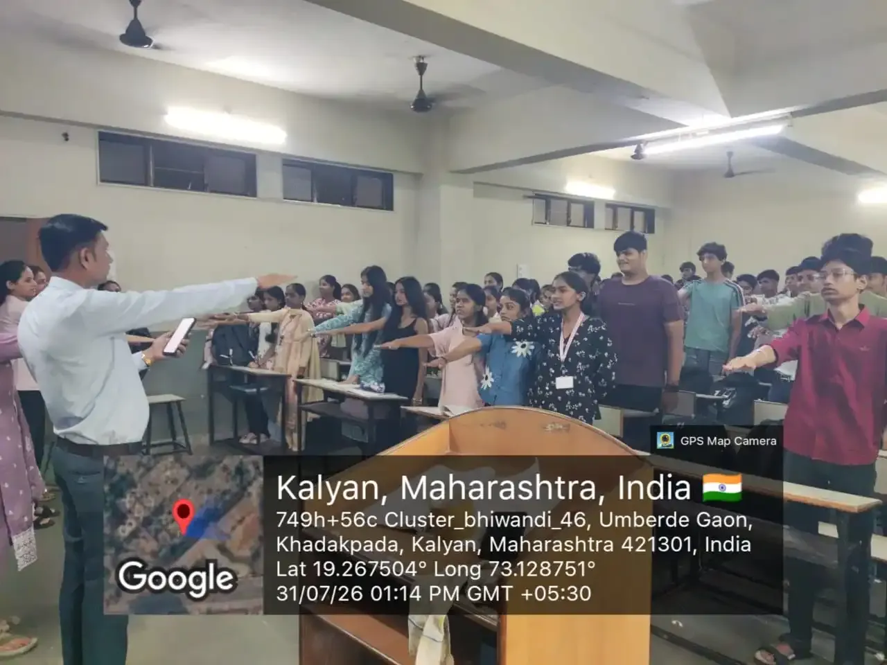 Mass Oath Ceremony — Nasha Mukt Bharat Abhiyan at Seth Hirachand Mutha College
