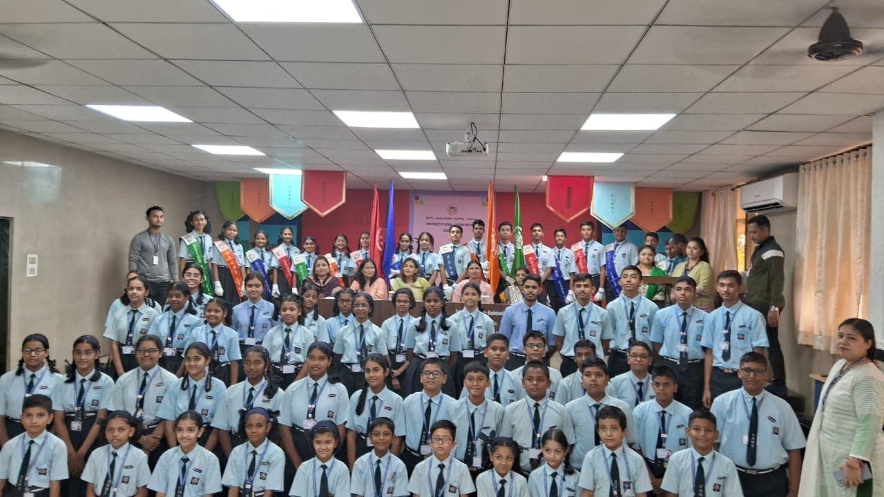 Investiture Ceremony at Seth Hirachand Mutha School