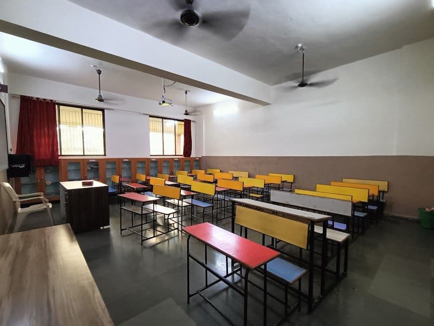 Digitalized classroom at Seth Hirachand Mutha School